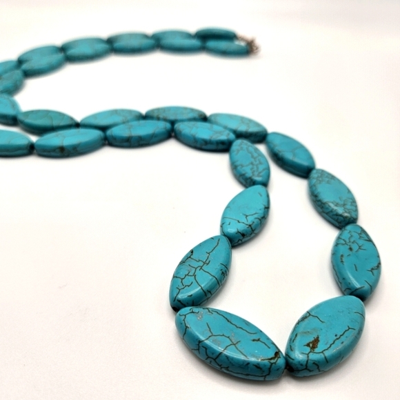 VINTAGE Large Glass Turquoise Flat Beaded Chunky Statement Necklace 38" Boho - Picture 6 of 6